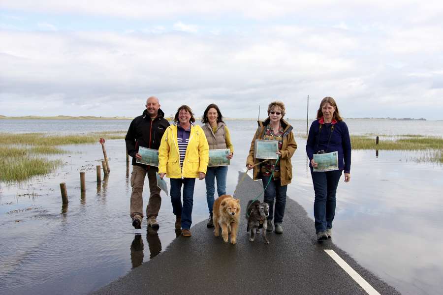 Fabulous five: Northumberland volunteers win award for tackling marine litter crisis